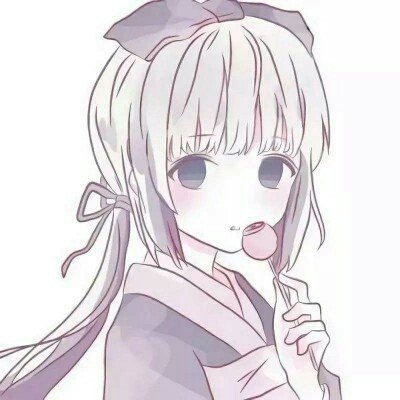 湖北荆州极端降雨：民众乘皮划艇转移
